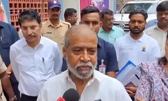 Real-Time CCTV Surveillance Ensures Transparent NEET-UG Re-Exam in Telangana Real-Time CCTV Surveillance Ensures Transparent NEET-UG Re-Exam in Telangana