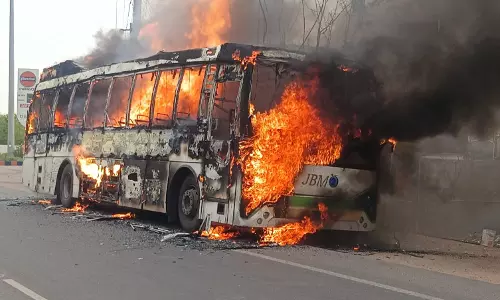 Alert Driver Saves 40 Passengers From RTC Bus Fire Alert Driver Saves 40 Passengers From RTC Bus Fire