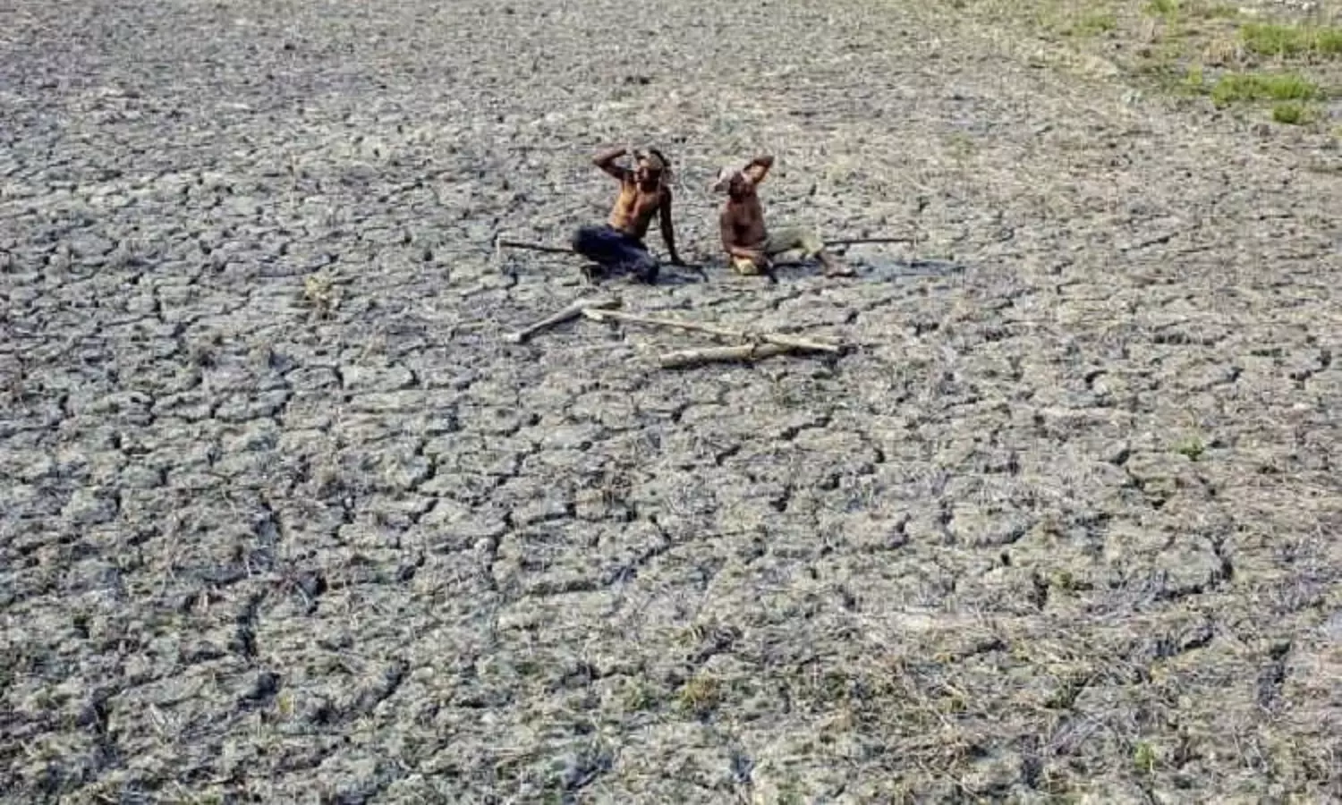 Dry Spell, Humidity Worry Rayalaseema Farmers Dry Spell, Humidity Worry Rayalaseema Farmers