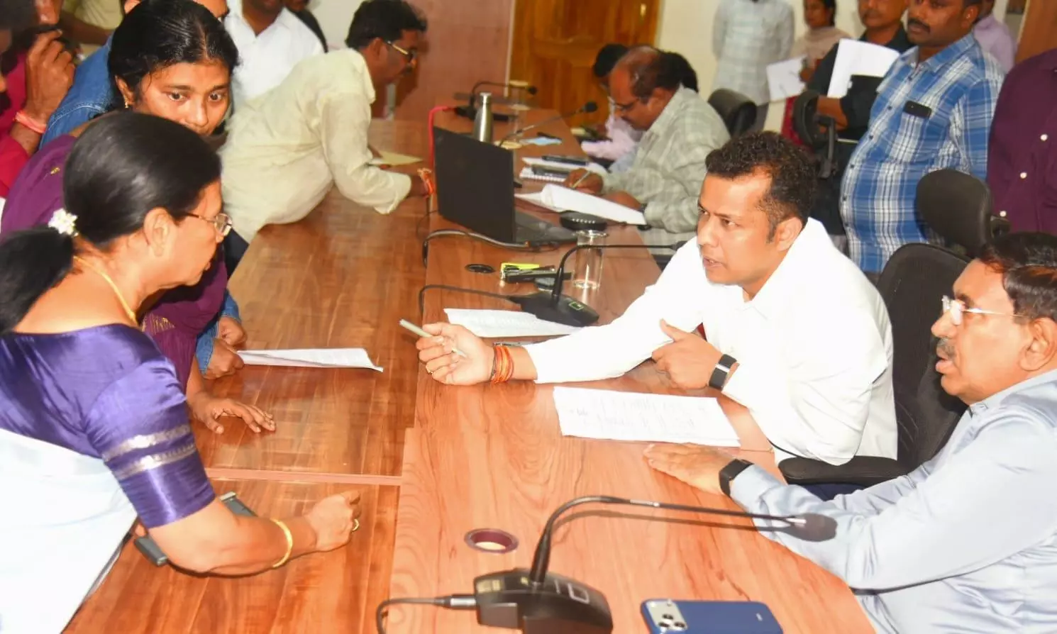 Nellore Resolves 87% Of Public Grievances: Narayana Nellore Resolves 87% Of Public Grievances: Narayana