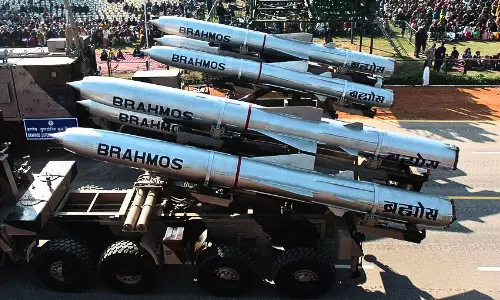 India in Talks To Sell BrahMos Missiles, Akashteer Systems to UAE