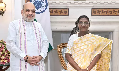 Amit Shah Meets Prez Amid Cabinet Rejig Buzz Amit Shah Meets Prez Amid Cabinet Rejig Buzz