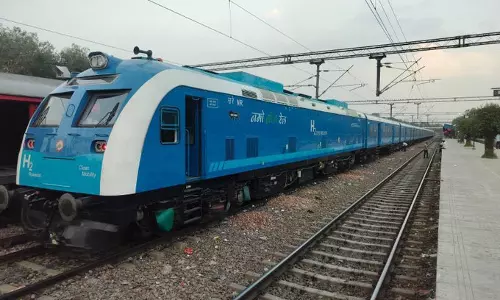India’s First Hydrogen Train Clears Final Trial India’s First Hydrogen Train Clears Final Trial