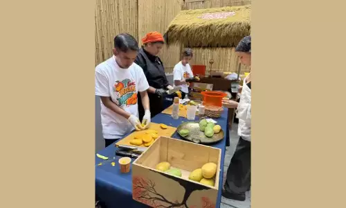 Indian Embassys Mango Tasting Event Draws Record Crowd in US