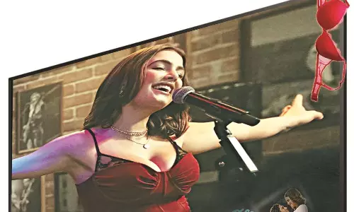 New TV Show Bra Goes off the Hook New TV Show Bra Goes off the Hook