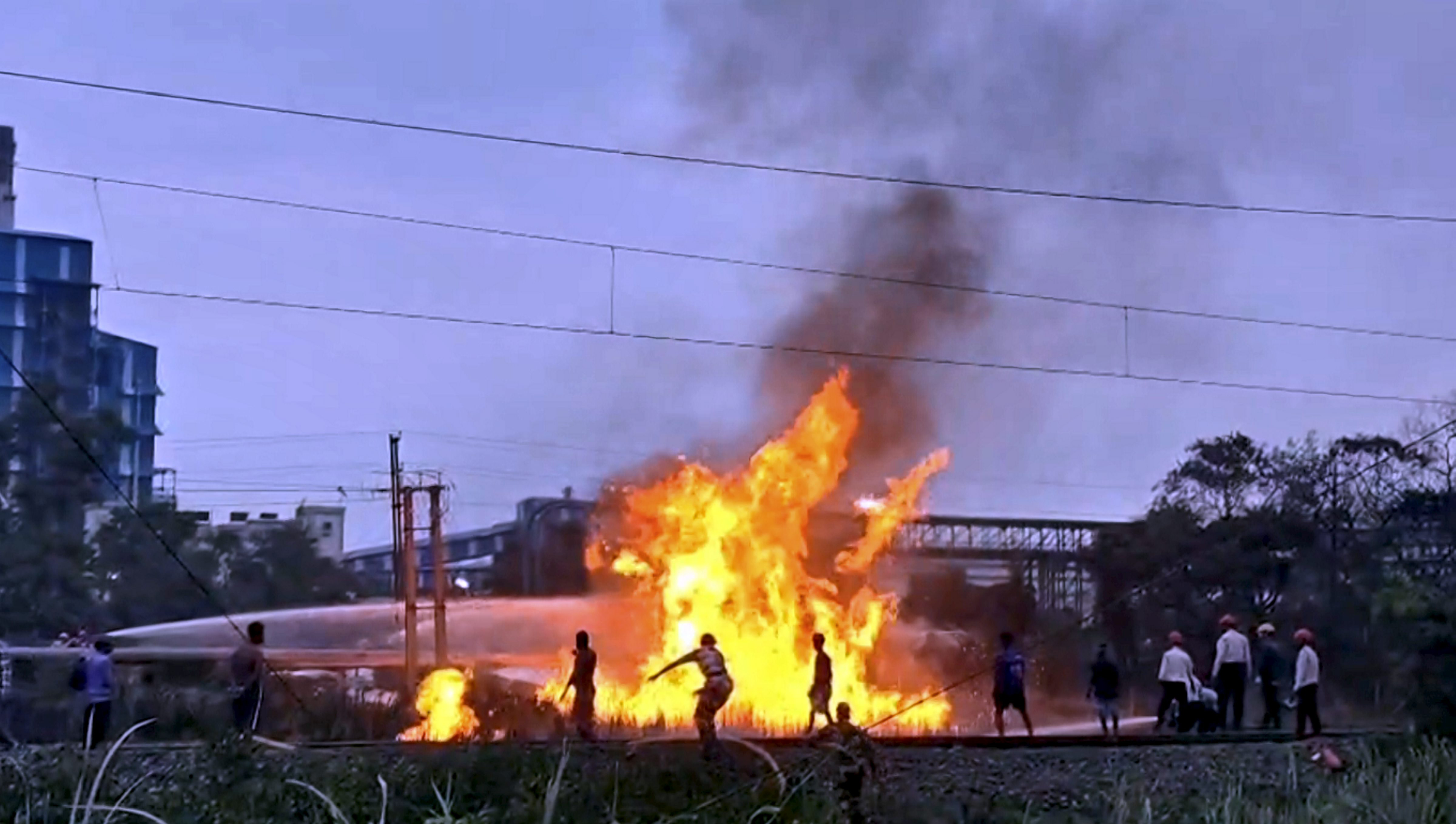 Over 10 Injured in Fire at Haldia Refinery in West Bengal