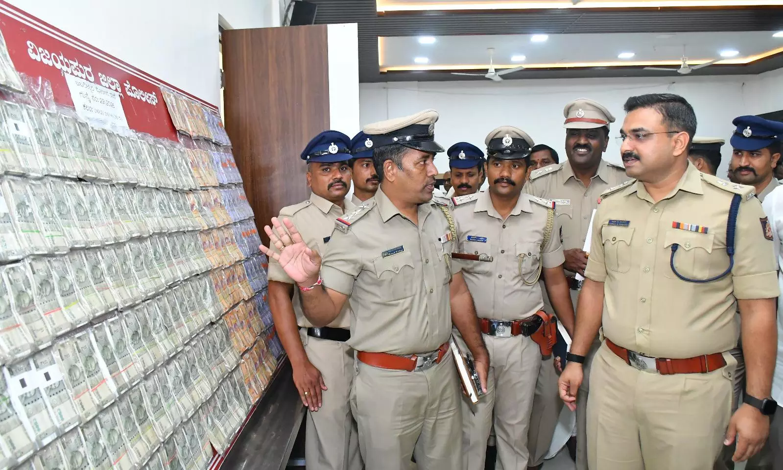 Eight Held In Rs 12.33-Crore Sugarcane Weighment Fraud In Vijayapura Eight Held In Rs 12.33-Crore Sugarcane Weighment Fraud In Vijayapura