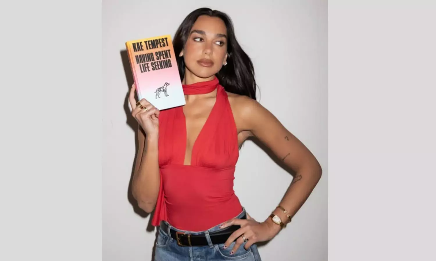 Dua Lipa Opens Library for Banned Books in Portugal Dua Lipa Opens Library for Banned Books in Portugal