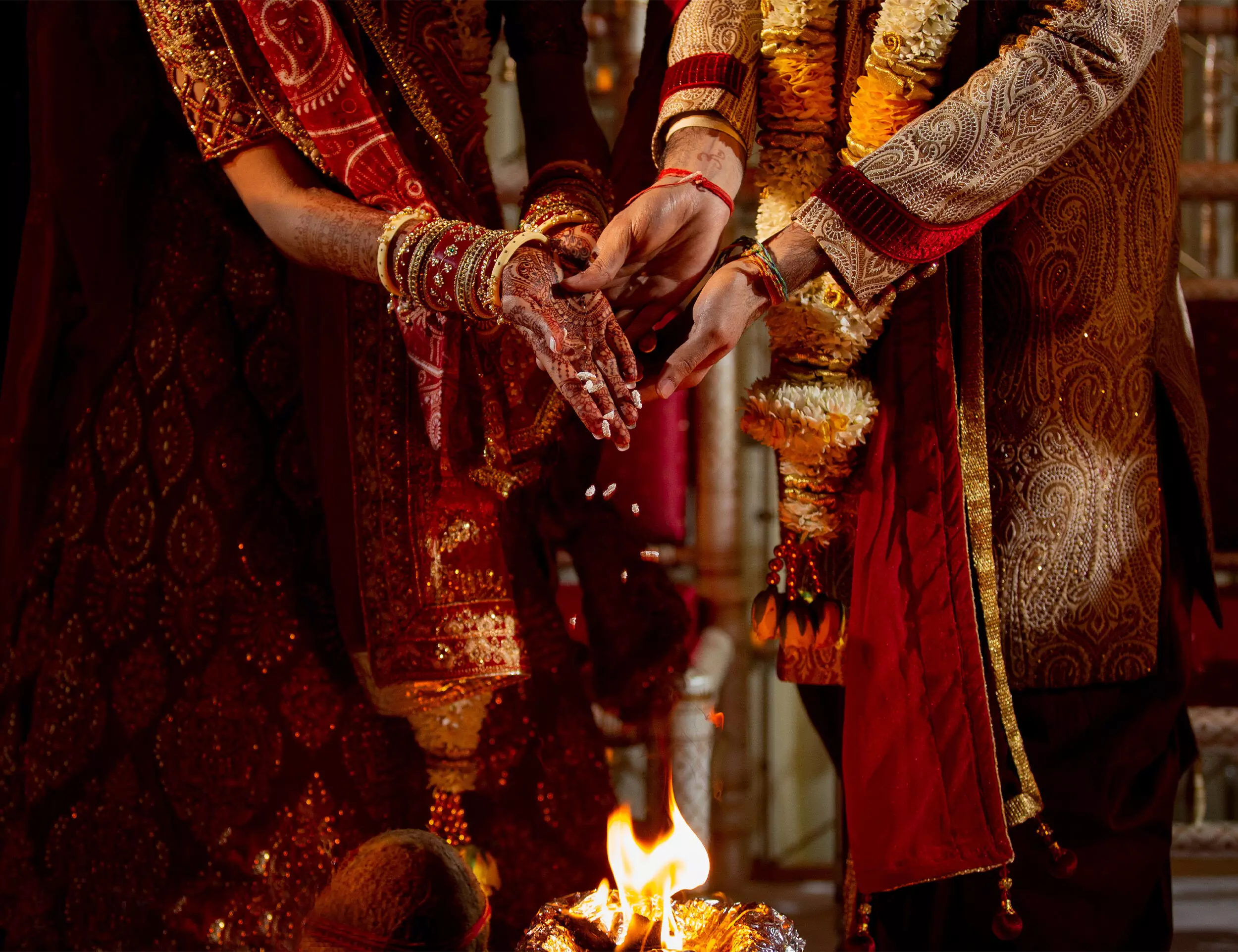 Registration Without Rituals Not Enough To Validate Hindu Marriage : Gujarat HC Registration Without Rituals Not Enough To Validate Hindu Marriage : Gujarat HC