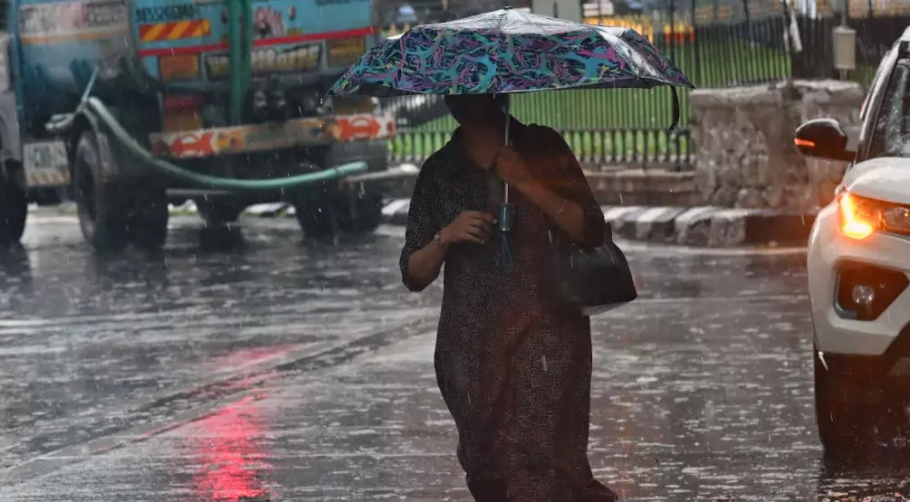 Dakshina Kannada Declares Holiday for schools, PU Colleges on July 3 Amid Orange Alert Dakshina Kannada Declares Holiday for schools, PU Colleges on July 3 Amid Orange Alert