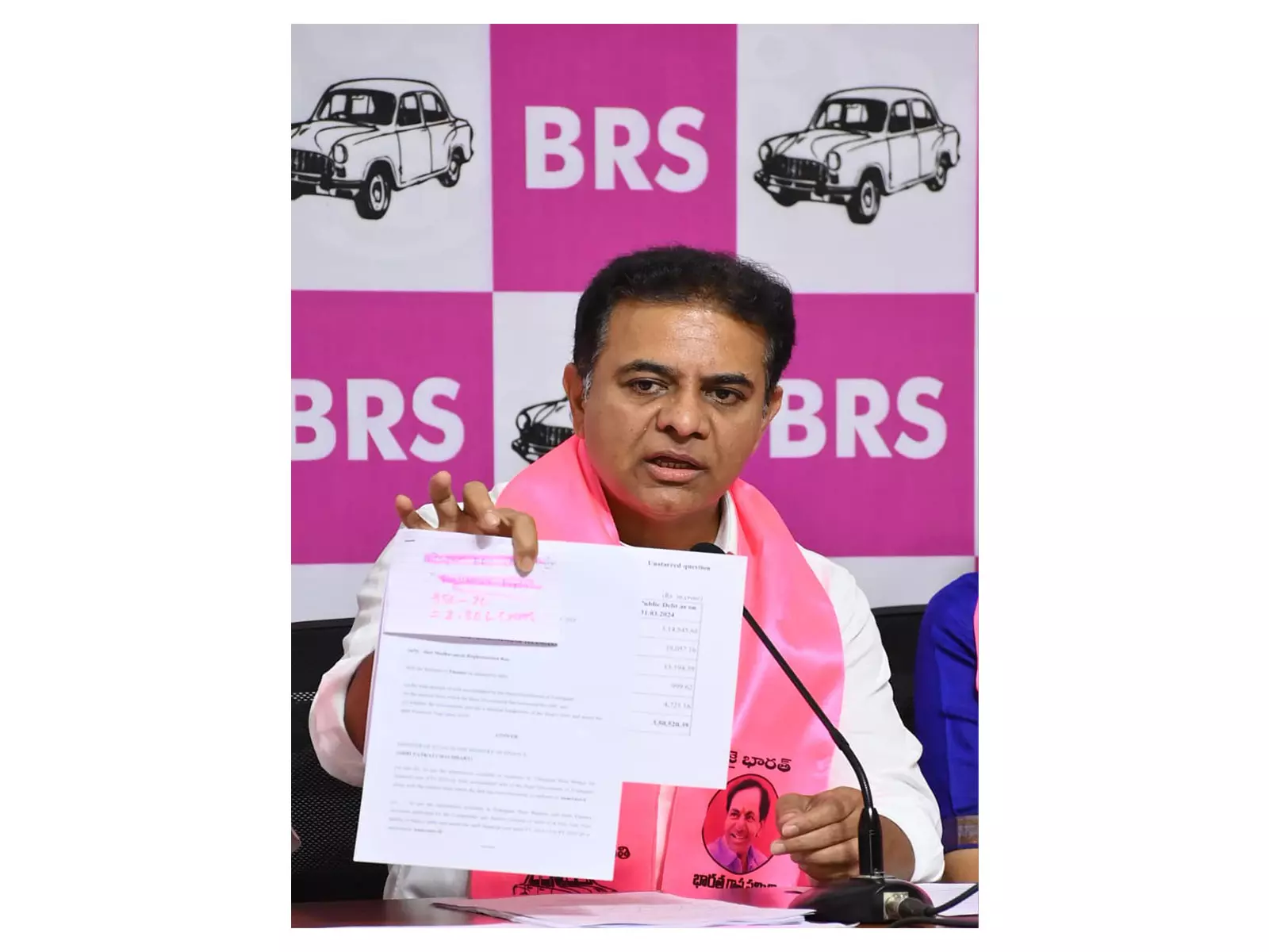 Telangana: KTR Meets Kumaraswamy Over CCI Plant Revival Telangana: KTR Meets Kumaraswamy Over CCI Plant Revival