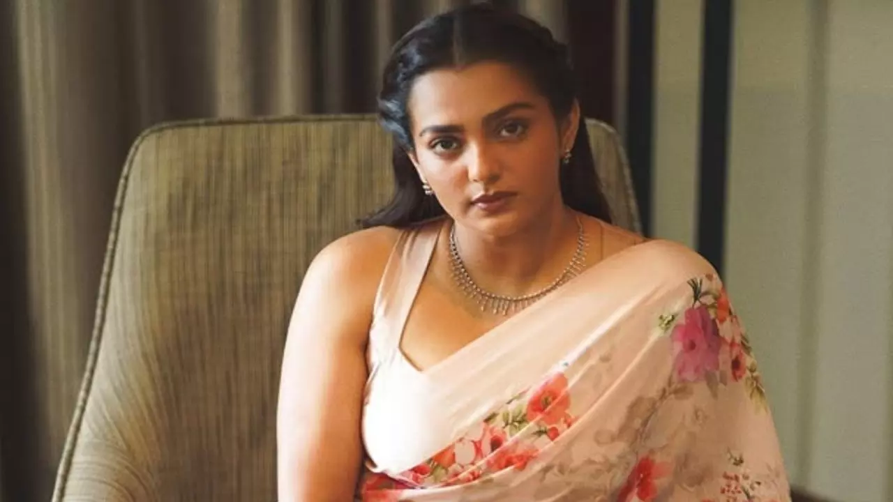 Parvathy Thiruvothu Opts Out of Motherhood Parvathy Thiruvothu Opts Out of Motherhood