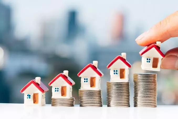 किफायती आवास की हिस्सेदारी महामारी से पहले 40% से गिरकर एकल अंक में आ गई है। किफायती आवास की हिस्सेदारी महामारी से पहले 40% से गिरकर एकल अंक में आ गई है।