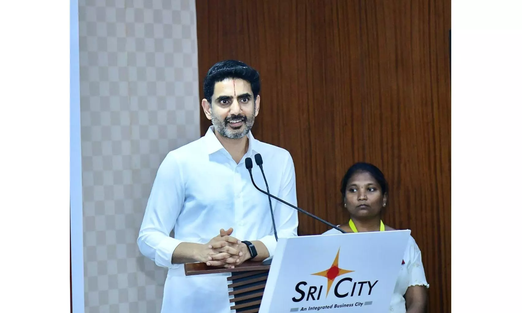 Lokesh Launches Siu, Highlights Industry-Linked Higher Education Model Lokesh Launches Siu, Highlights Industry-Linked Higher Education Model