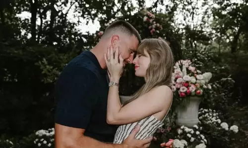 No Bridesmaids, No Groomsmen: Taylor Swift, Travis Kelce Break Wedding Tradition