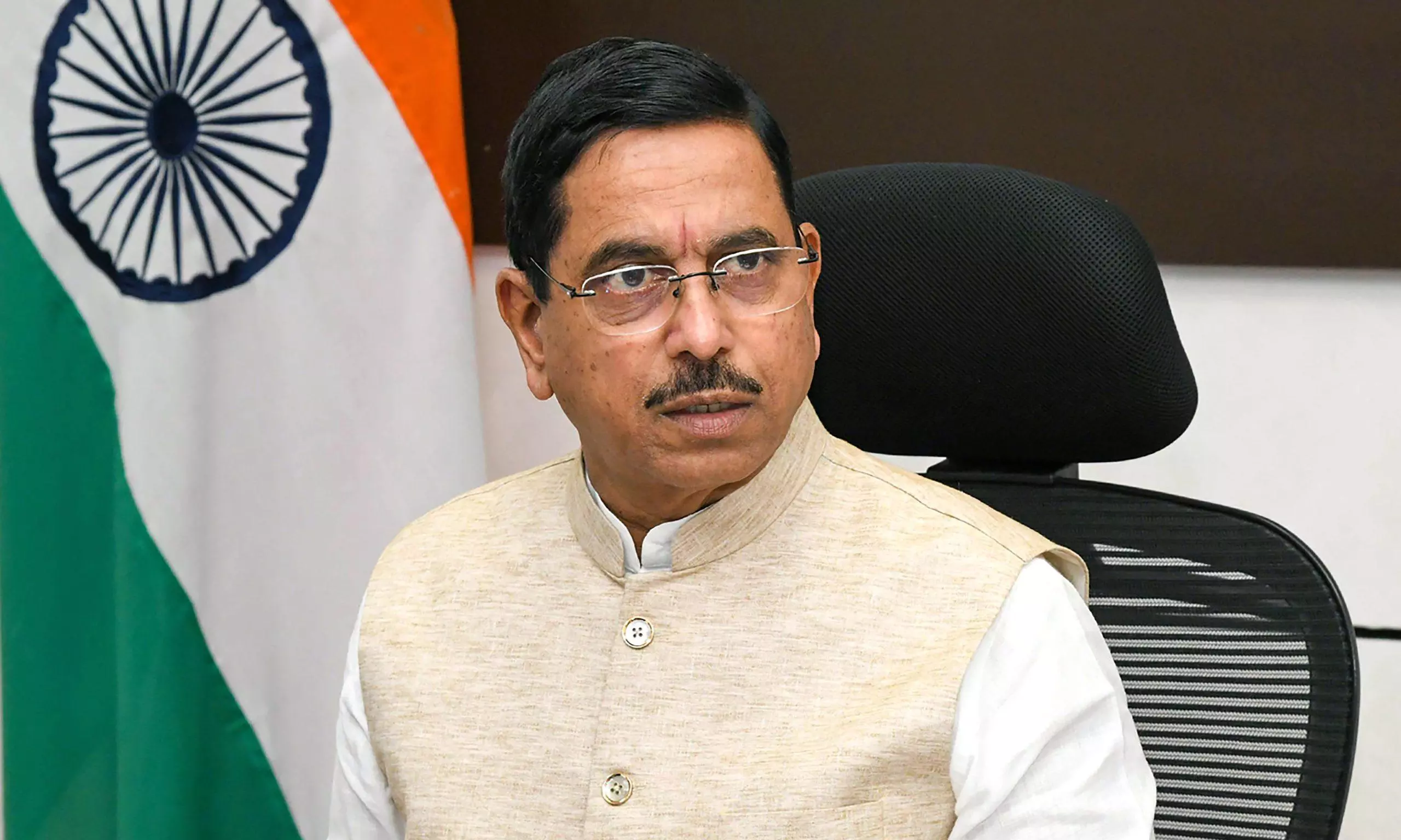 SIR Row in Hubballi-Dharwad East: Joshi Alleges EC Norms Violated SIR Row in Hubballi-Dharwad East: Joshi Alleges EC Norms Violated