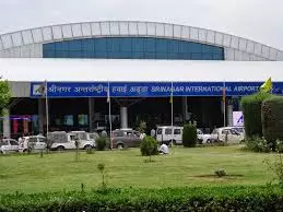 Srinagar Airport Withdraws Proposed Weekly Runway Closures Srinagar Airport Withdraws Proposed Weekly Runway Closures