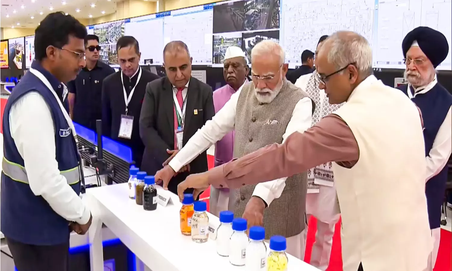 PM Modi Inaugurates Landmark Pachpadra Greenfield Refinery PM Modi Inaugurates Landmark Pachpadra Greenfield Refinery