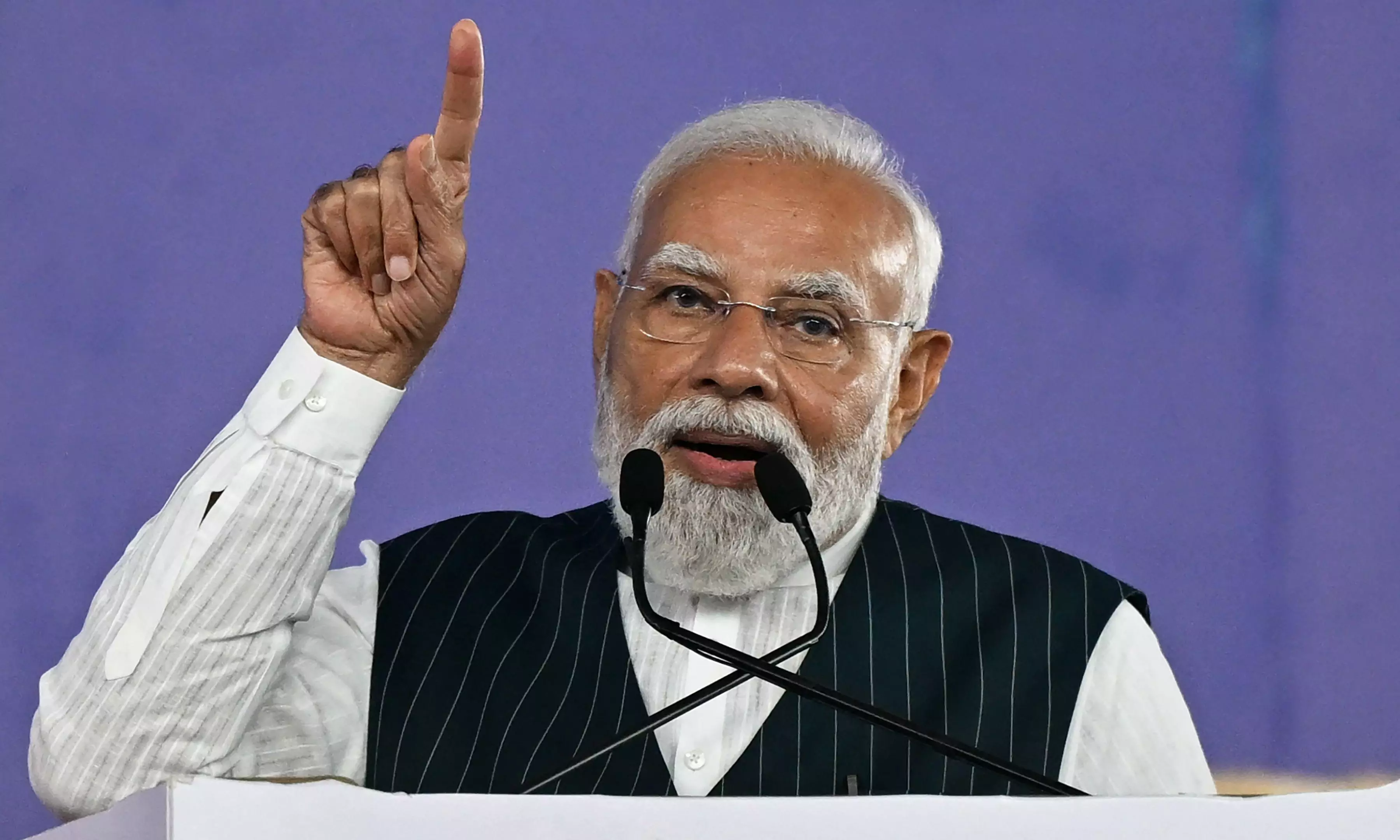 Modis Sun Rahe Ho Na Vinod Quip Leaves Audience in Splits Modis Sun Rahe Ho Na Vinod Quip Leaves Audience in Splits