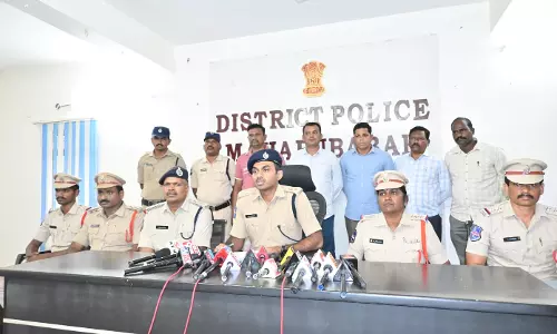 Telangana: Wife Among 7 Held For Ex-Deputy Sarpanch’s Murder Telangana: Wife Among 7 Held For Ex-Deputy Sarpanch’s Murder