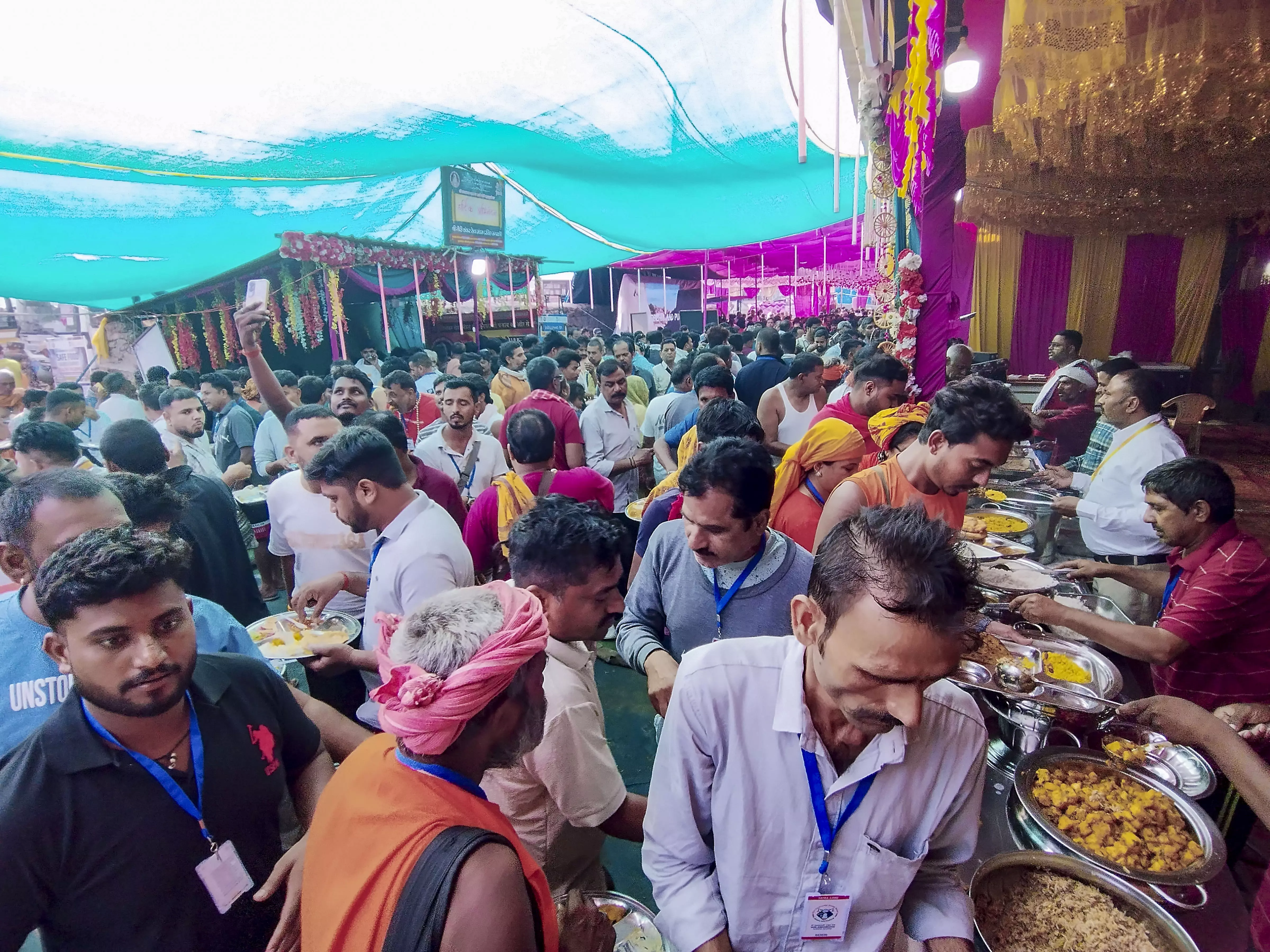 L-G Manoj Sinha Appeals To Amarnath Pilgrims To Honour Registration Dates L-G Manoj Sinha Appeals To Amarnath Pilgrims To Honour Registration Dates