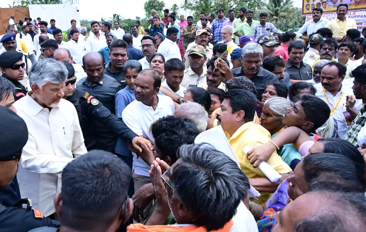 Andhra Pradesh: Naidu Wraps Up Week-Long District Tour Andhra Pradesh: Naidu Wraps Up Week-Long District Tour