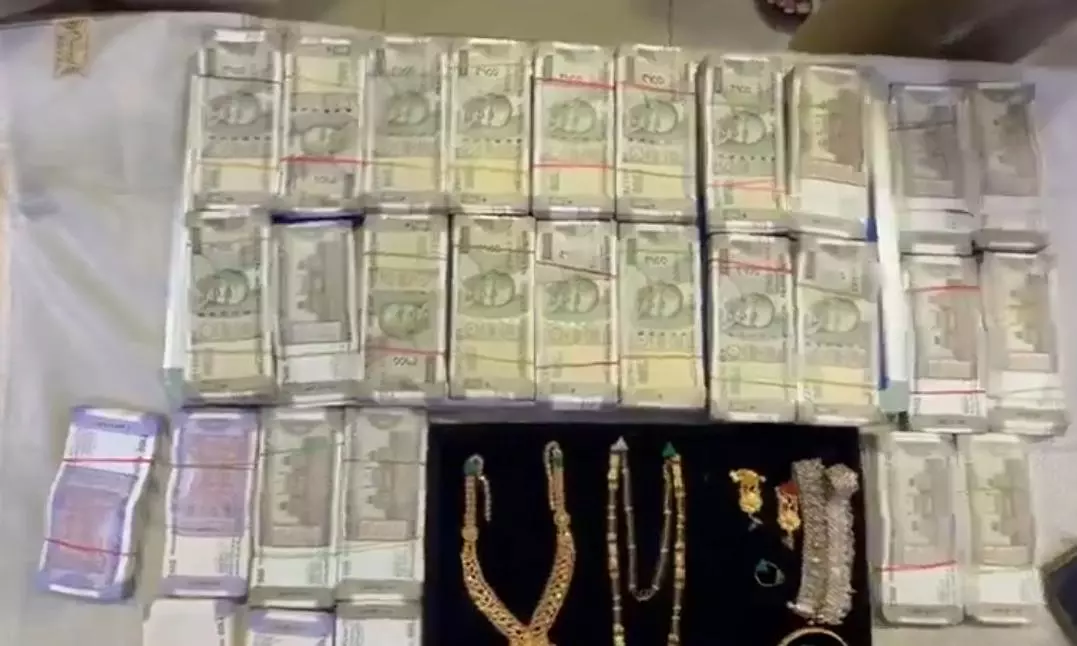 Three Held in Rs.29 Lakh Habibnagar Burglary Case Three Held in Rs.29 Lakh Habibnagar Burglary Case