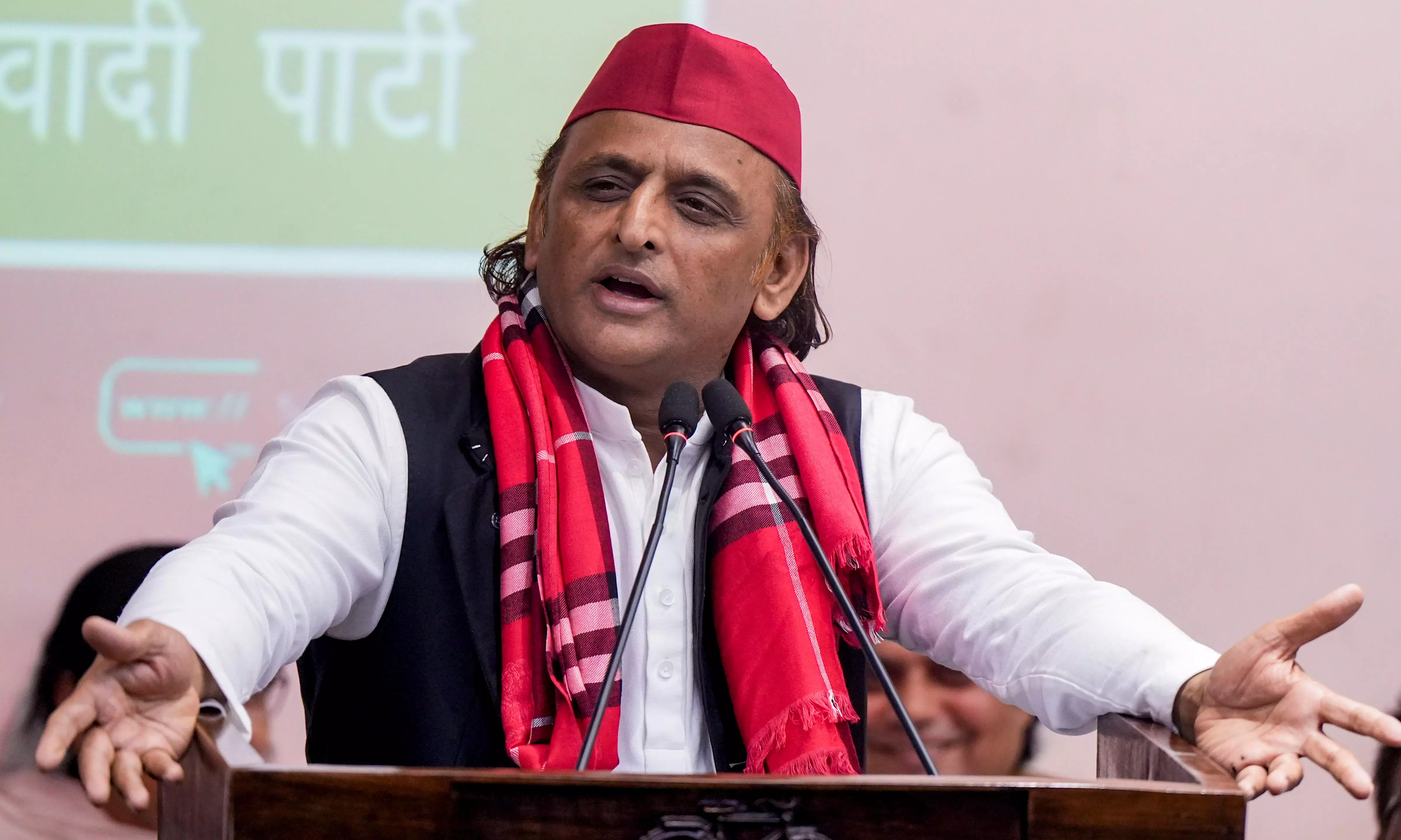 Ram Temple Donation Row Exposes Power Struggle Within BJP: Akhilesh Yadav Ram Temple Donation Row Exposes Power Struggle Within BJP: Akhilesh Yadav