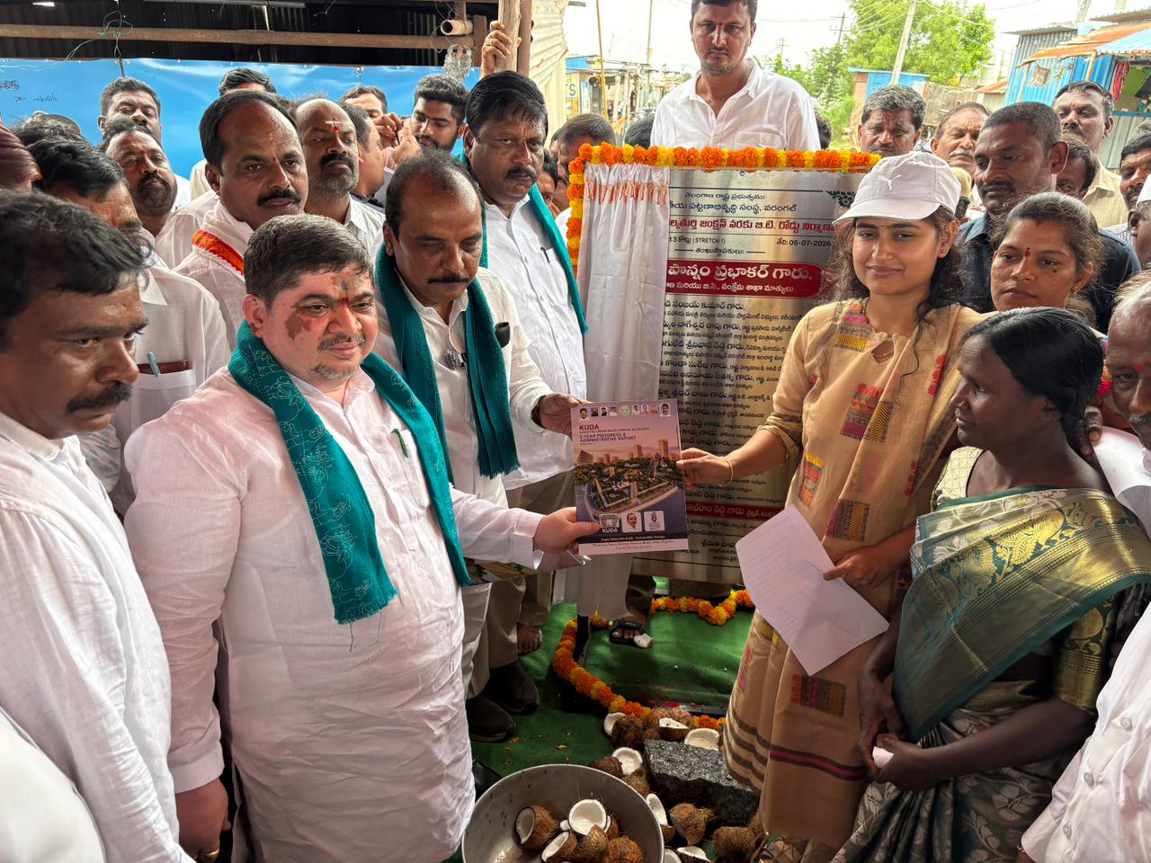 Ponnam Launches ₹13-Cr Road Work in Husnabad