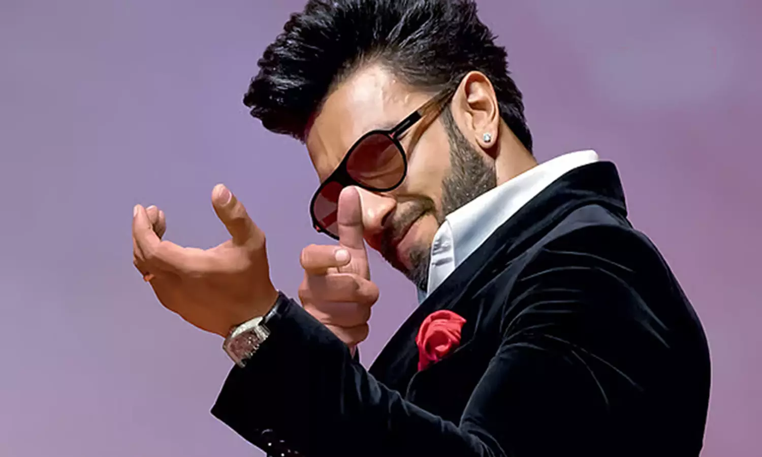 Netflix Birthday Wishes Hints At Ranveer Singh In Dhurandhar 3? Netflix Birthday Wishes Hints At Ranveer Singh In Dhurandhar 3?