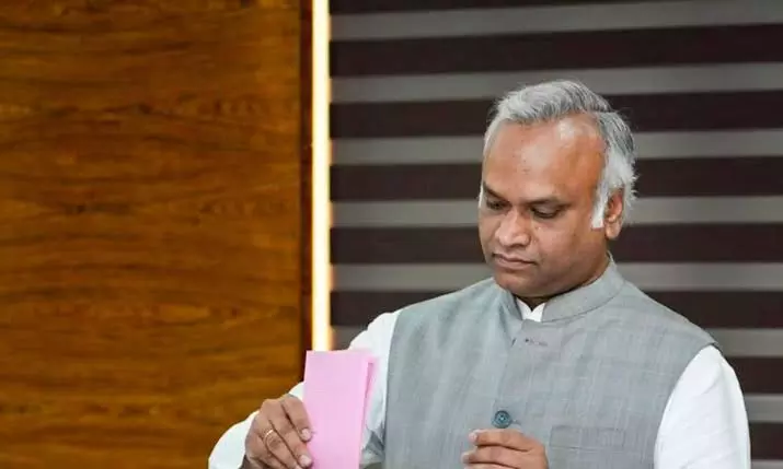 Kharge Keeps Up Attack On RSS, Raises Ayodhya Donation Scam Kharge Keeps Up Attack On RSS, Raises Ayodhya Donation Scam