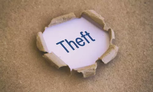 Gold, Silver Worth Lakhs and Land Documents Stolen in Mulugu District Gold, Silver Worth Lakhs and Land Documents Stolen in Mulugu District