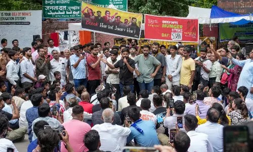 CJP Alleges Police Photographed Women Volunteers at Protest Site CJP Alleges Police Photographed Women Volunteers at Protest Site