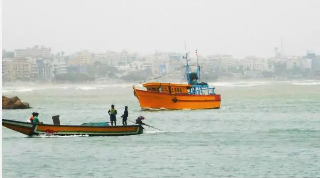 6 Vizag Fishermen Still Missing; Families Await Hope amid Ongoing Search 6 Vizag Fishermen Still Missing; Families Await Hope amid Ongoing Search