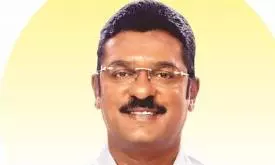 Maharashtra To Regulate 4 Lakh Bike Taxis; Generate Revenue Maharashtra To Regulate 4 Lakh Bike Taxis; Generate Revenue