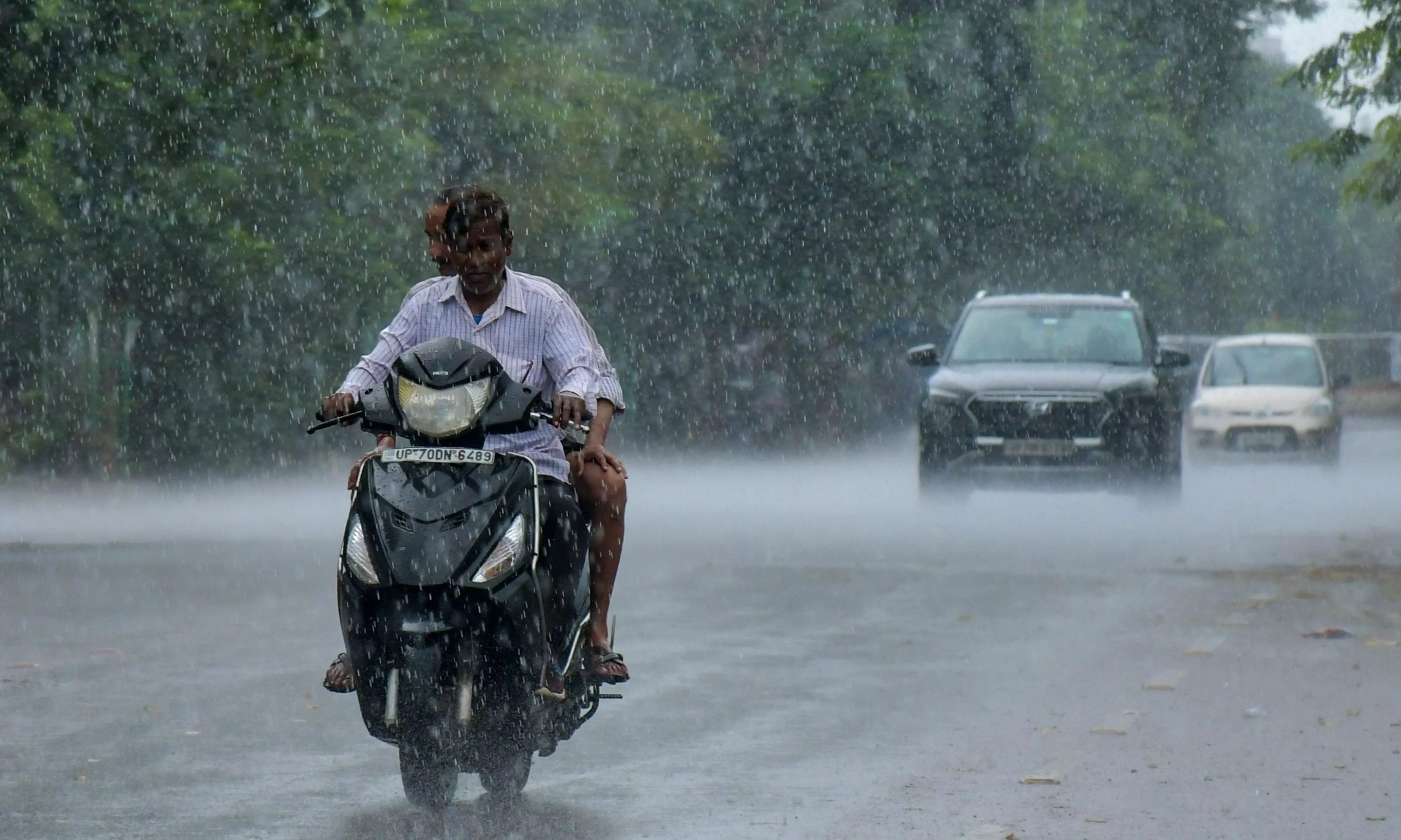 Cloudy Sky, Light to Moderate Rain Likely in Hyderabad: IMD Cloudy Sky, Light to Moderate Rain Likely in Hyderabad: IMD