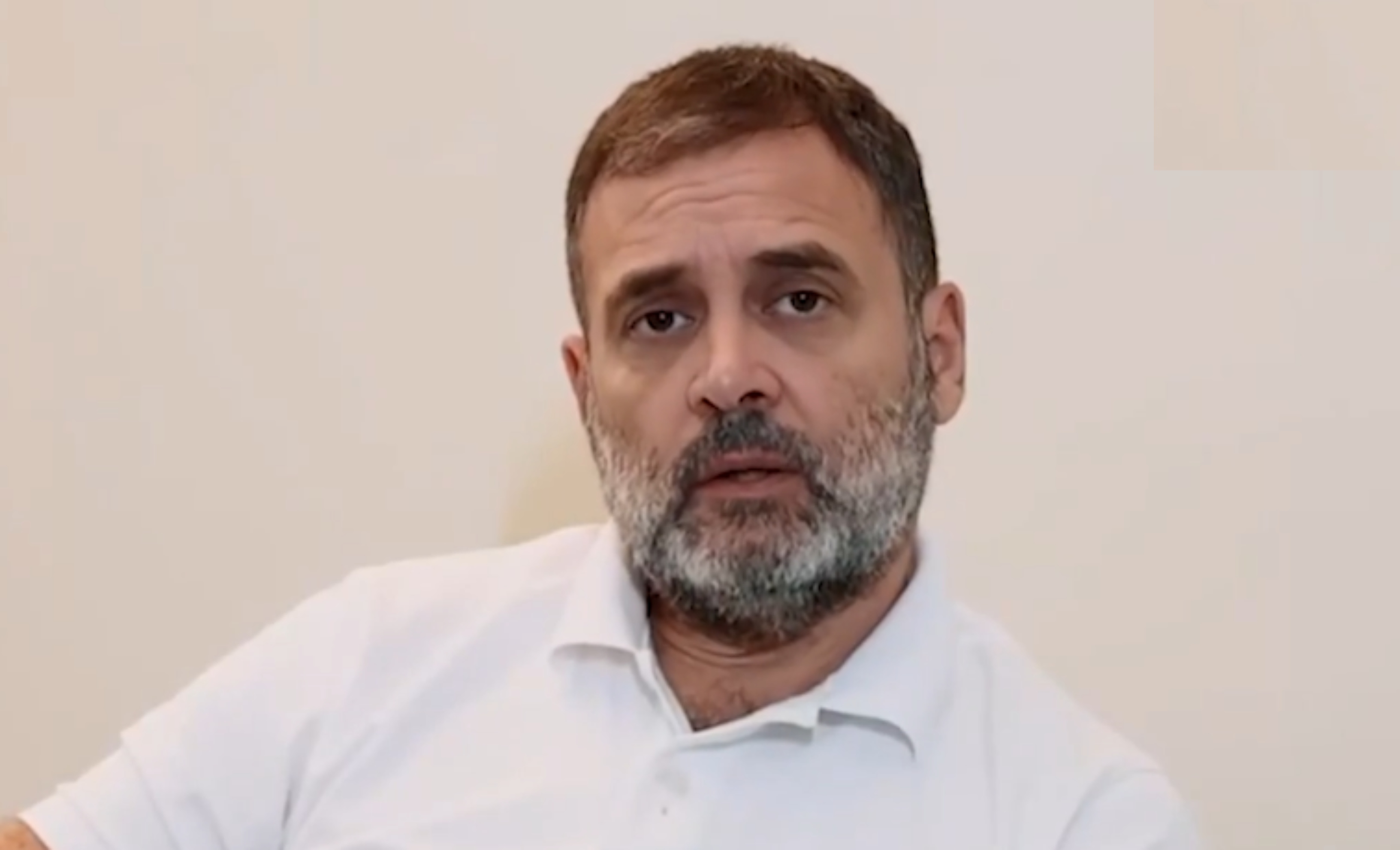 SC Asks Allahabad HC To Hold Off Proceedings Against Rahul Gandhi