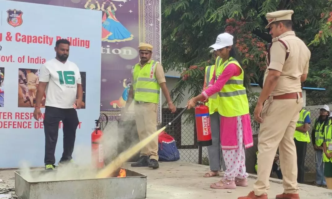 Telangana Fire Department Launches Civil Defence Volunteer Training Programme Telangana Fire Department Launches Civil Defence Volunteer Training Programme