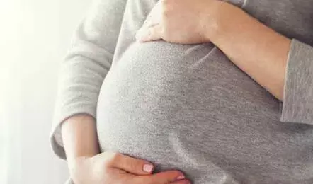 MP: Woman Delivers Quadruplets In Autorickshaw, , All 4 Newborns Die MP: Woman Delivers Quadruplets In Autorickshaw, , All 4 Newborns Die