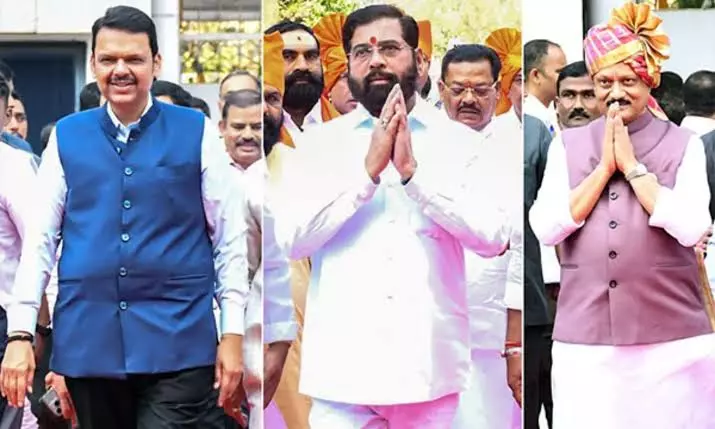 Fadnavis, Shinde, Pawar Unite On Renewed Push In Karnataka Border Dispute Fadnavis, Shinde, Pawar Unite On Renewed Push In Karnataka Border Dispute