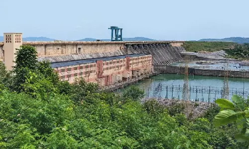 Hirakud Dam To Release First Floodwater of Season on Thursday; Four Gates To Open Initially Hirakud Dam To Release First Floodwater of Season on Thursday; Four Gates To Open Initially