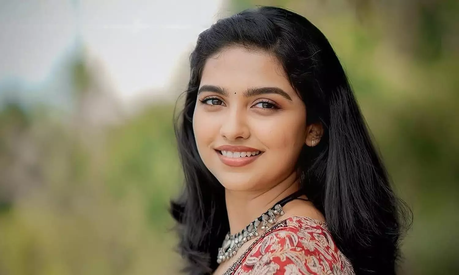 Mamitha Baiju Steps Away From Social Media Mamitha Baiju Steps Away From Social Media