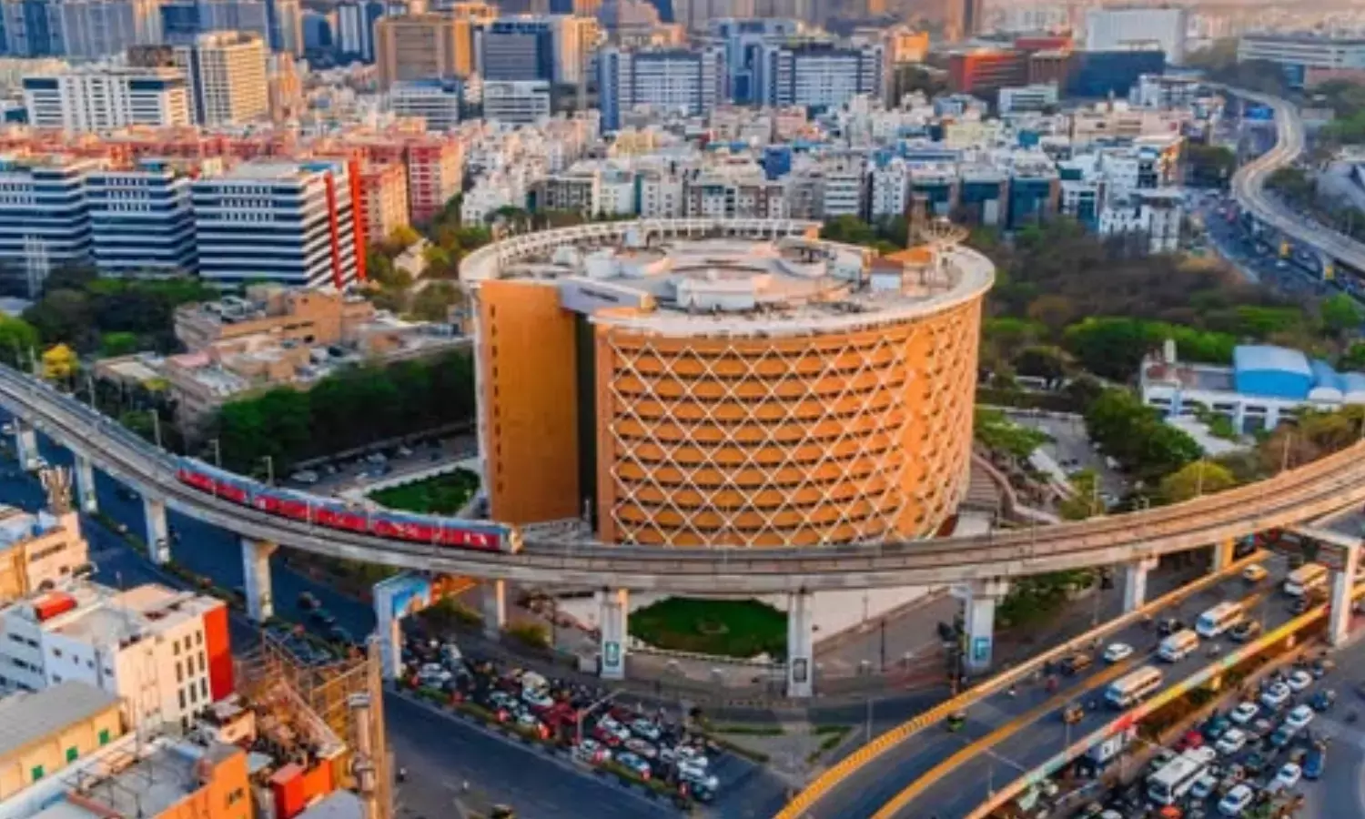 Hyderabad Sees Record Office Leasing in First Half, GCCs Lead Demand Hyderabad Sees Record Office Leasing in First Half, GCCs Lead Demand