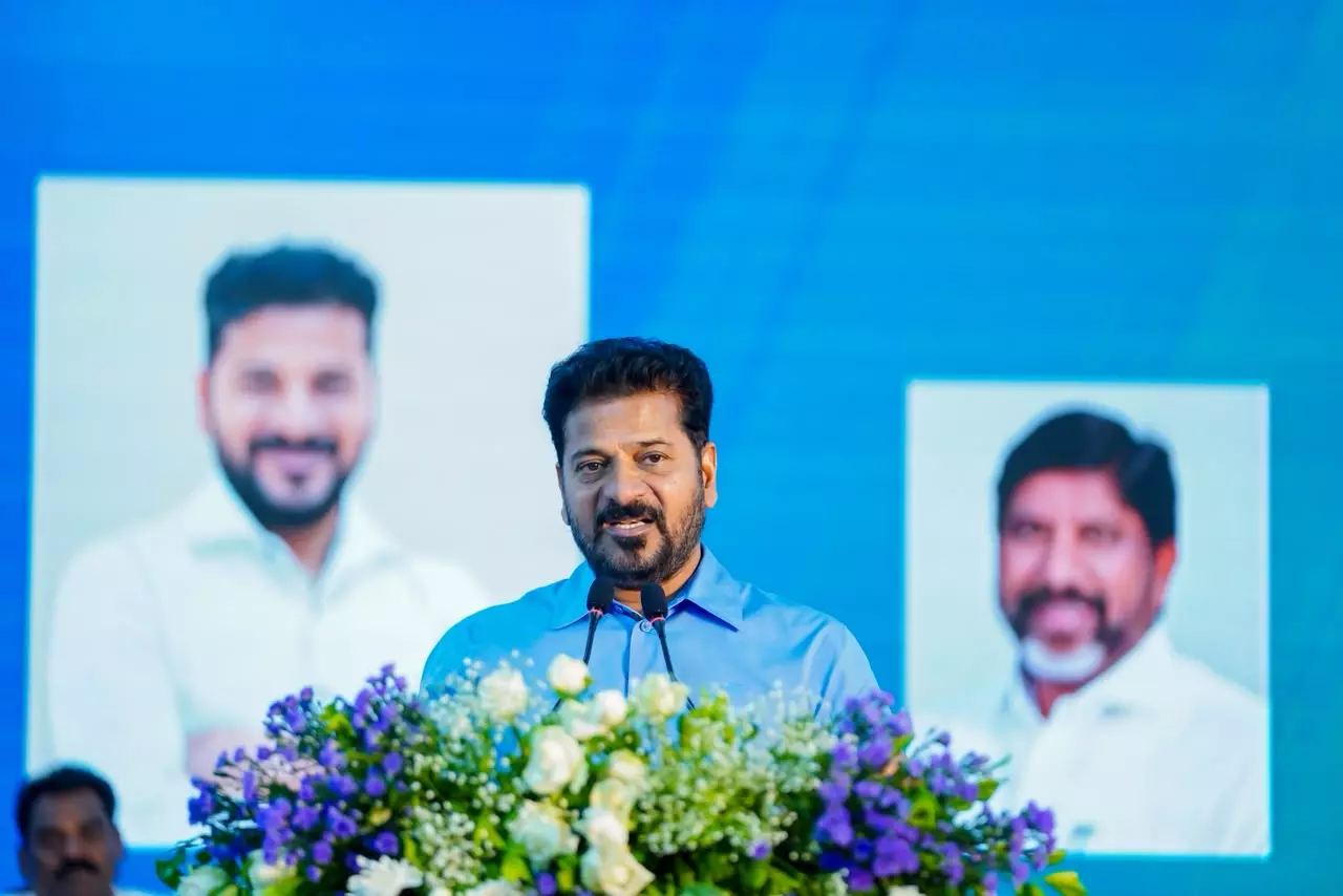 Revanth Reddy Targets BRS, Urges Opposition to Let the Government Do Its Job Revanth Reddy Targets BRS, Urges Opposition to Let the Government Do Its Job