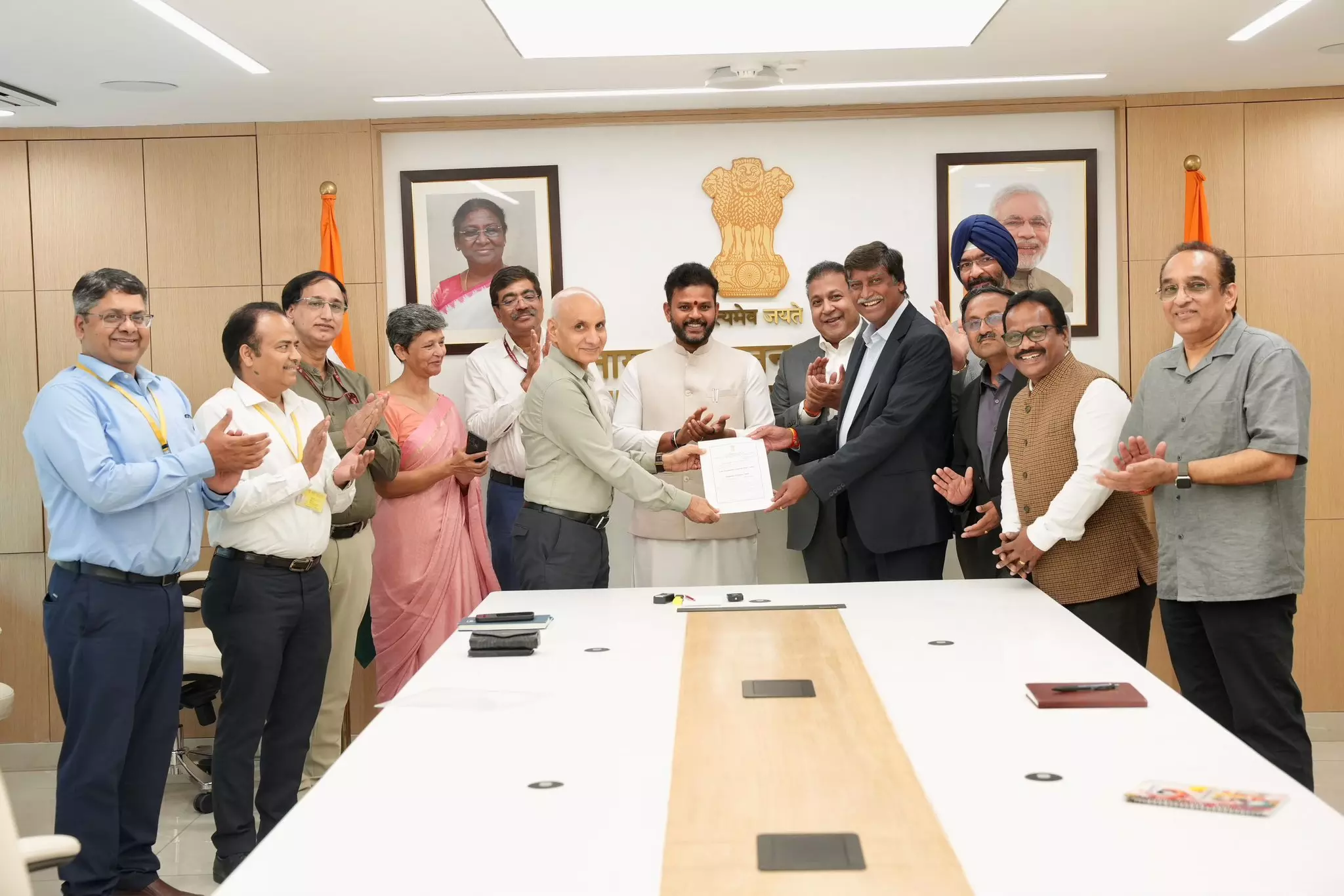 Centre Clears Aerodrome Licence for Bhogapuram Airport Centre Clears Aerodrome Licence for Bhogapuram Airport