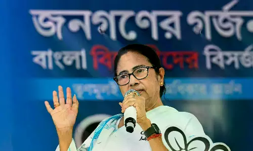 Mamata Faces Protests, Chor Slogans During North 24 Parganas Visit Mamata Faces Protests, Chor Slogans During North 24 Parganas Visit