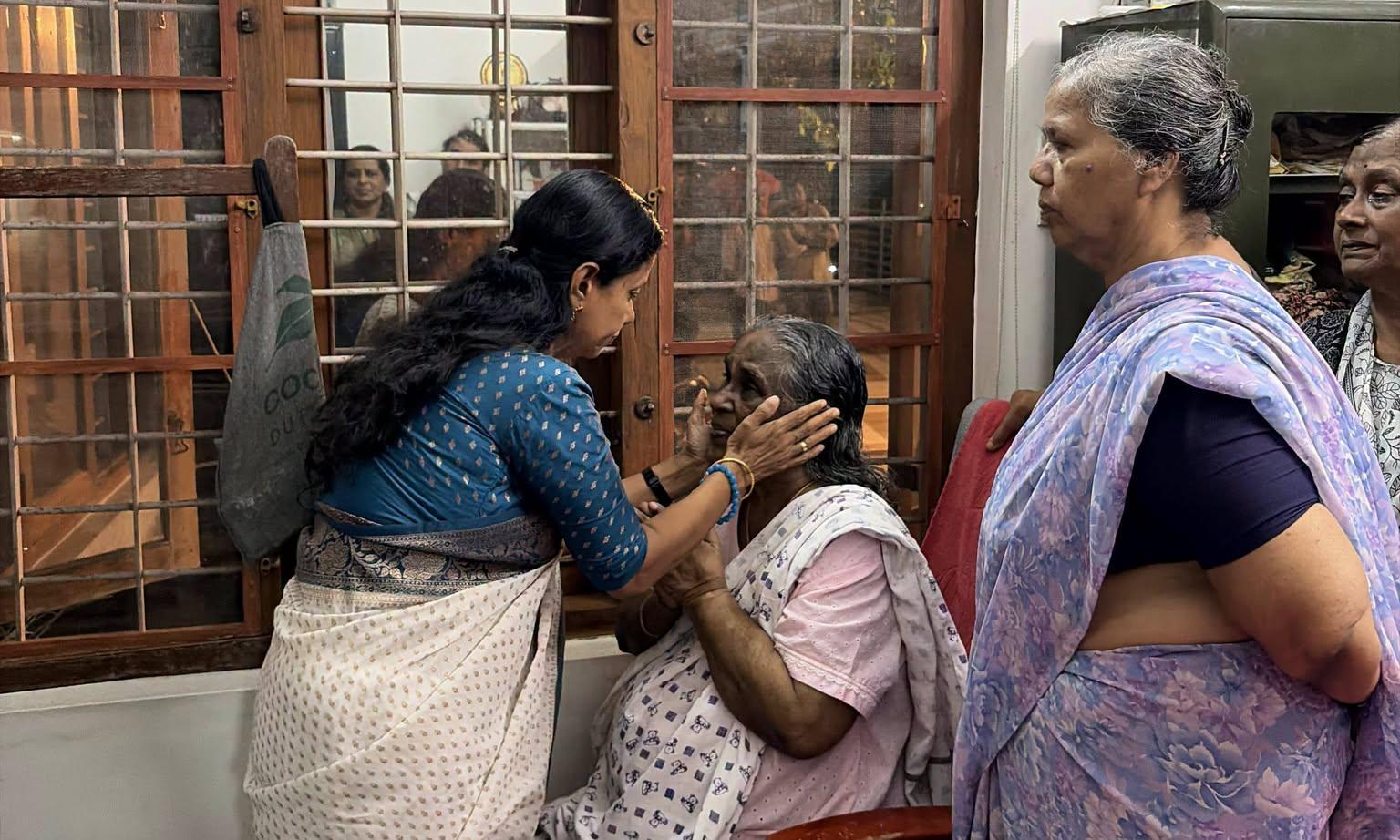Kerala Minister Visits Vietnam Boat Tragedy Victims' Family