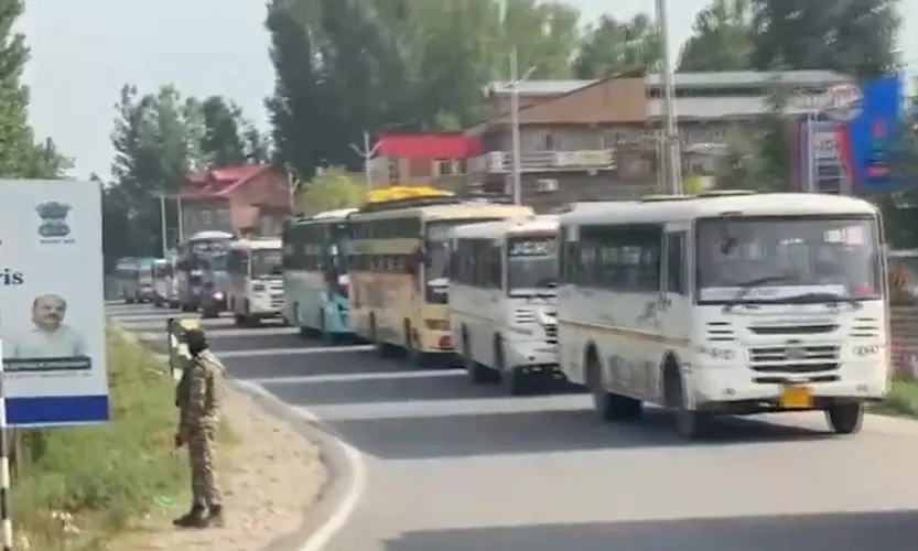 Fresh Batch of 7,754 Amarnath Pilgrims Leaves Jammu Under Tight Security Fresh Batch of 7,754 Amarnath Pilgrims Leaves Jammu Under Tight Security