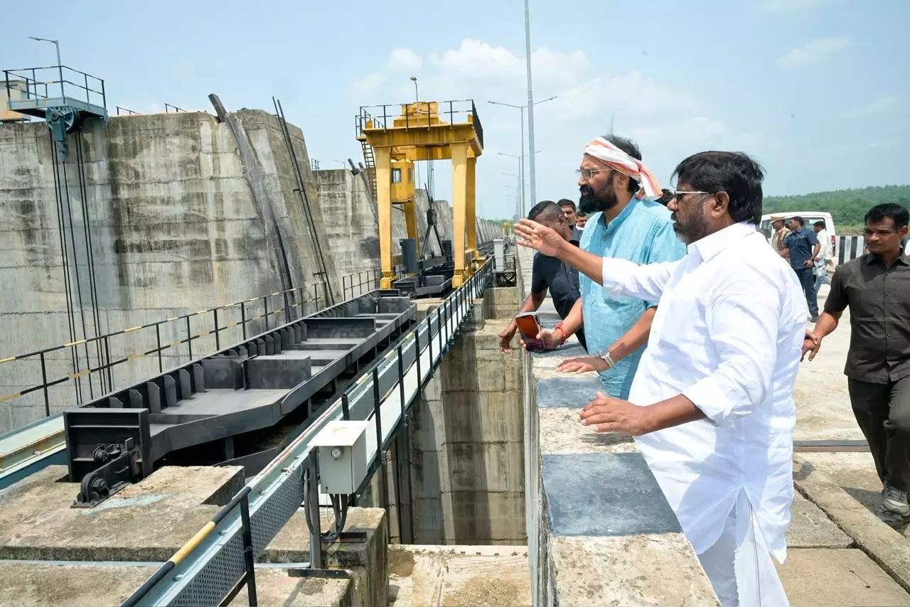 BRS Ignored Experts, Damaged Barrages: Bhatti BRS Ignored Experts, Damaged Barrages: Bhatti