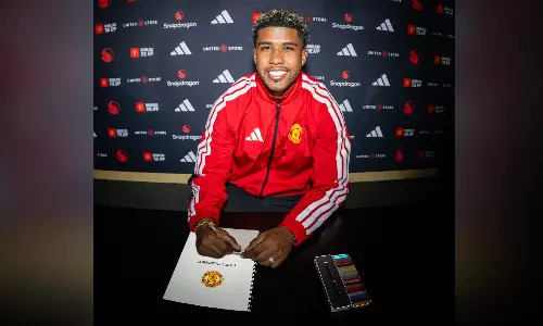 Manchester United Signs Brazilian Midfielder Andrey Santos From Chelsea Manchester United Signs Brazilian Midfielder Andrey Santos From Chelsea